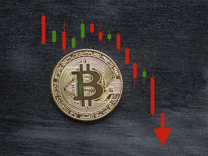 Decentraland (MANA) Sees Slower Decline in Price as Bitcoin (BTC) Tumbles